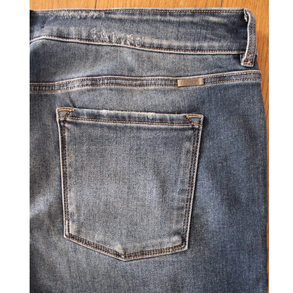 Plus Size KanCan Skinny Mid Rise Frayed Hem Jeans NWT Plus Size 24W - Picture 8 of 9